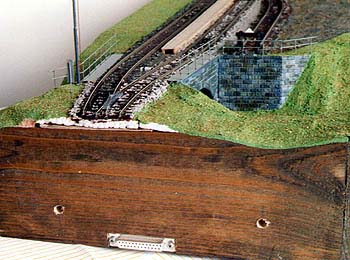 kolejiste2.jpg (40242 bytes)