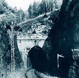 iser_tunel.jpg (30060 bytes)